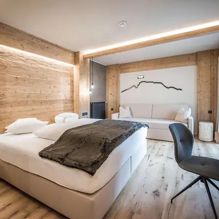 Hotel Edelweiss-3